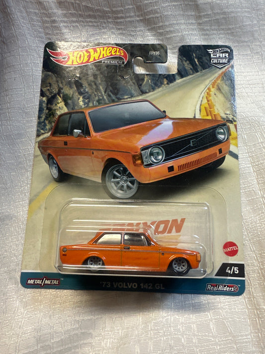 Hot Wheels Car Culture Canyon Warriors 73 Volvo 142 GL Orange 2023