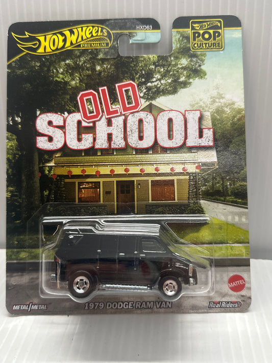 New Hot Wheels HVJ38 Pop Culture 1979 Dodge Ram Van-Old School