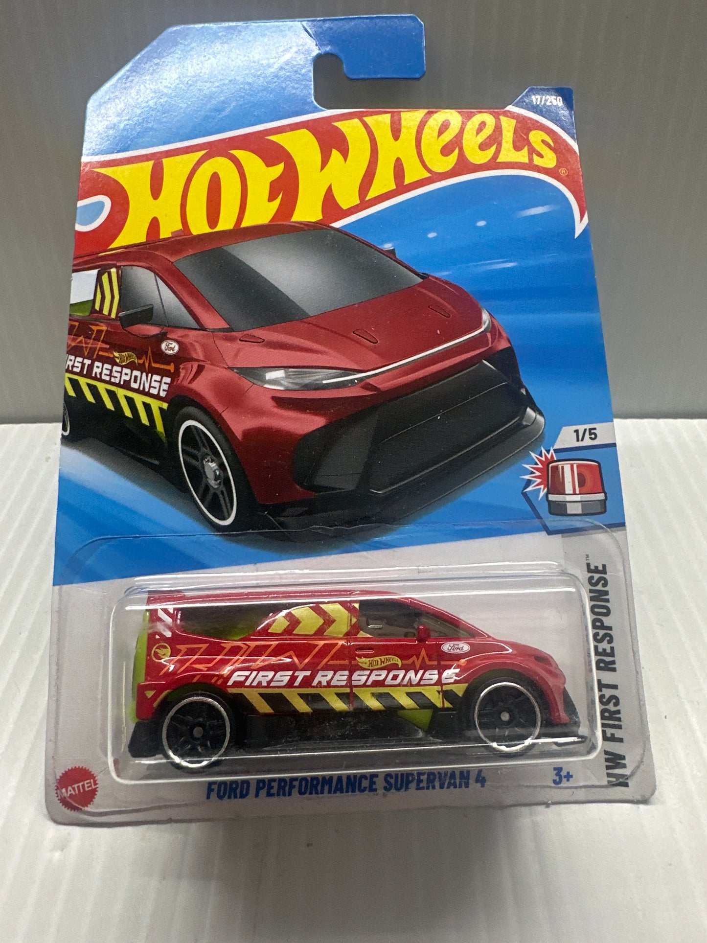 2025 HOT WHEELS TREASURE HUNT FORD PERFORMANCE SUPERVAN 4 A CASE 17/250