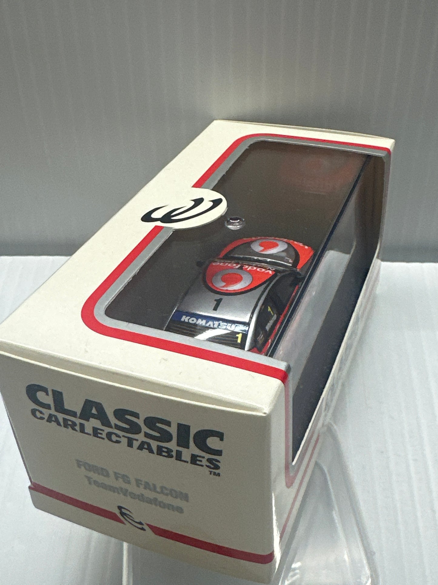 Classic carlectables 1:64 Whincup 2009 Team Vodafone FG Falcon