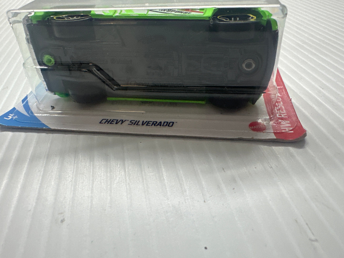 Hot Wheels 2020 Treasure Hunt Chevy Silverado Green HW Rescue #10/10