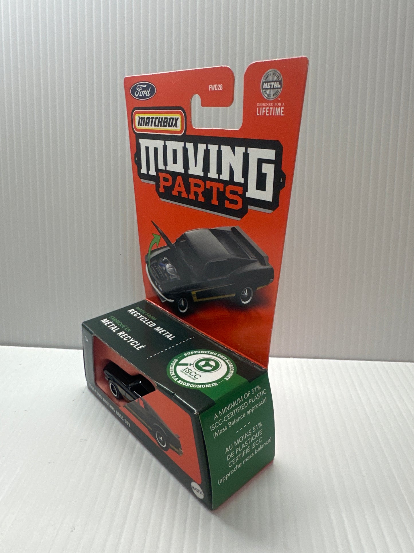 MATCHBOX MOVING PARTS DIE CAST CAR FWD28 1969 FORD MUSTANG BOSS 302