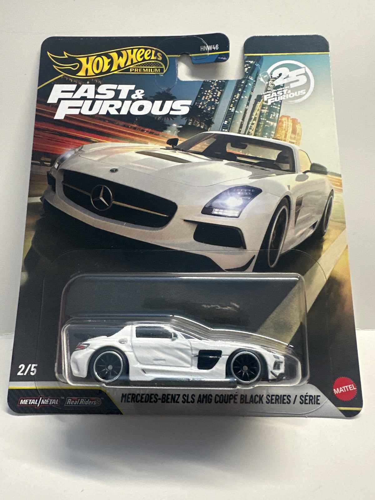 HOT WHEELS Premium - Mercedes SLS AMG Coupe black series 2/5