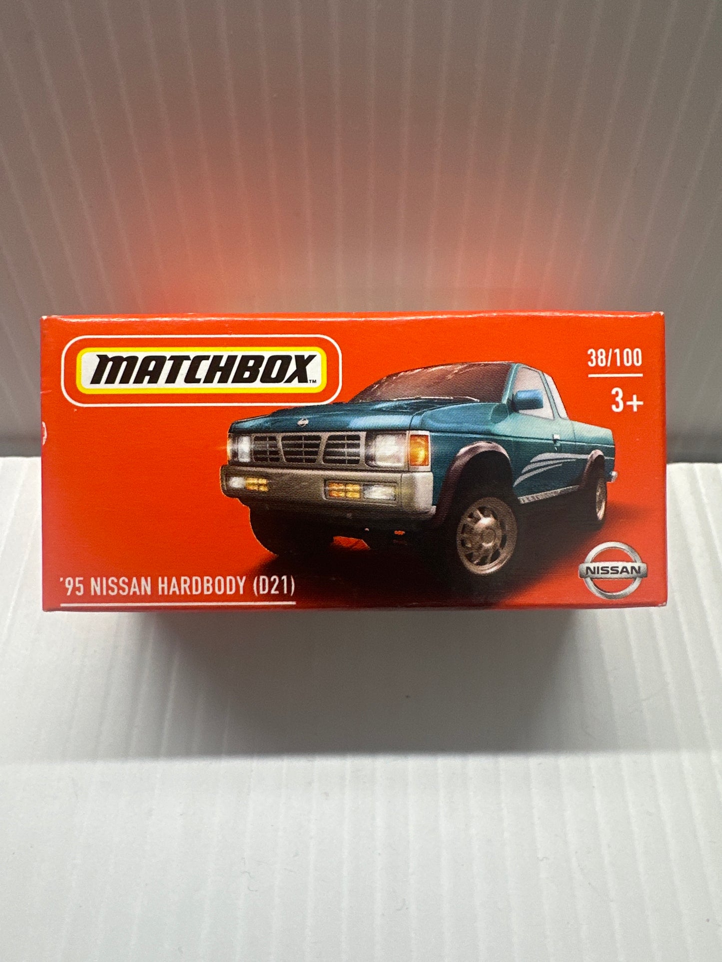 MATCHBOX 95 NISSAN HARDBODY D21 38/100