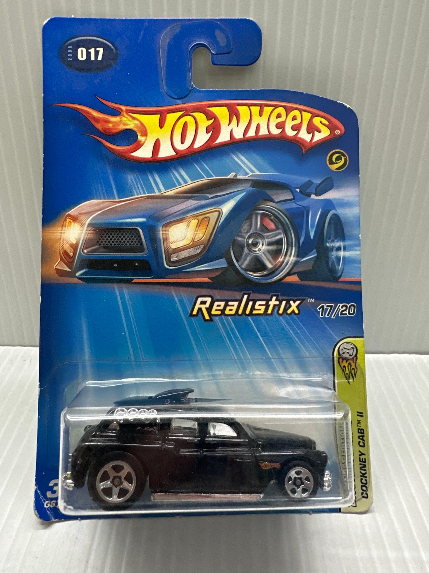 Hot Wheels Cockney Cab II #017 Realistix 17/20 Black Die-Cast Car 2005