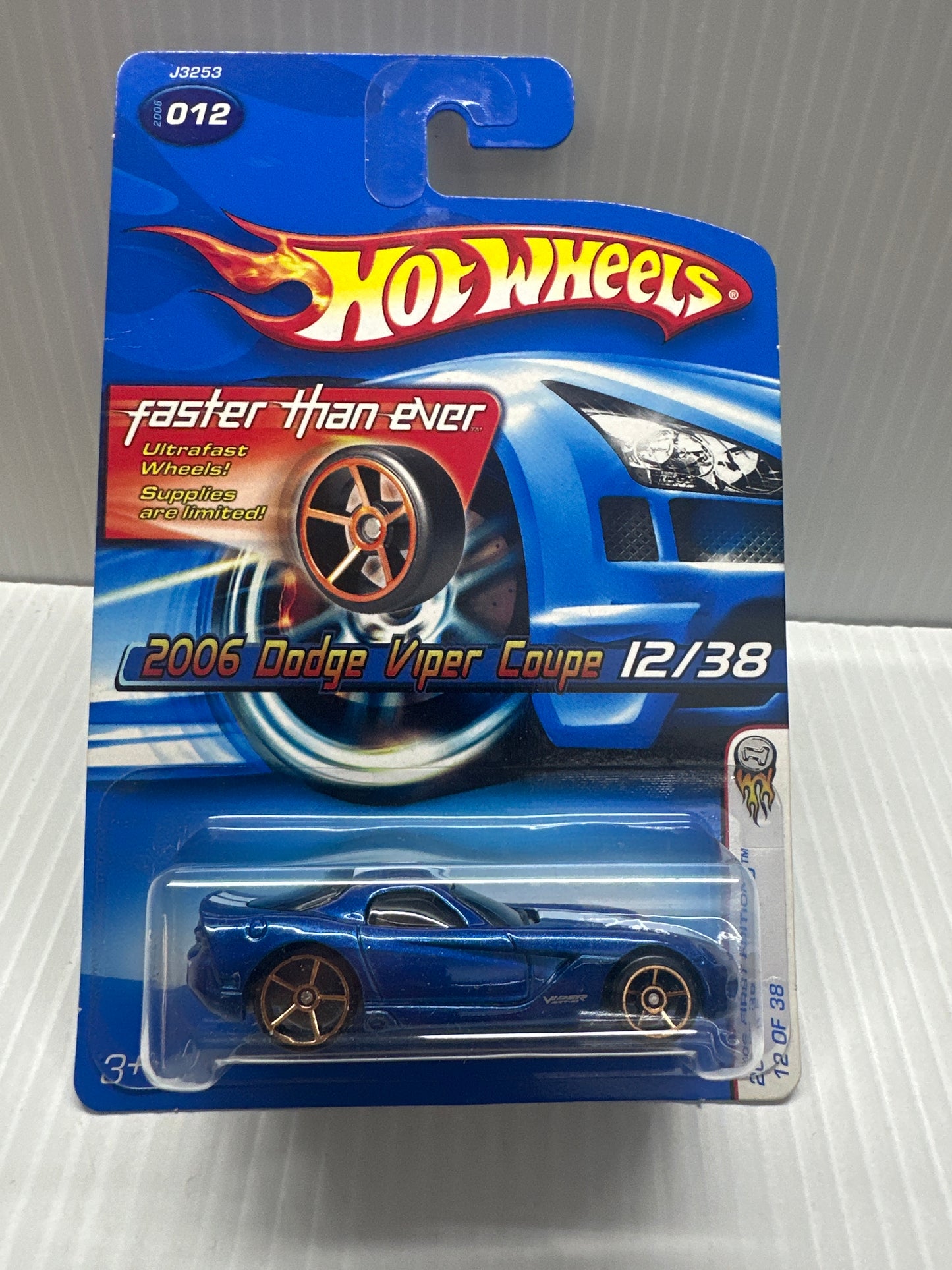 Hot Wheels Blue DODGE VIPER COUPE 2005 1st Ed #012 FTE Faster Than Ever OH5