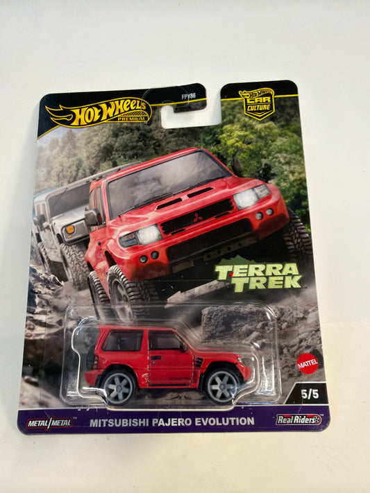 Hot Wheels Premium Car Culture Terra Trek Mitsubishi Pajero Revolution 5/5