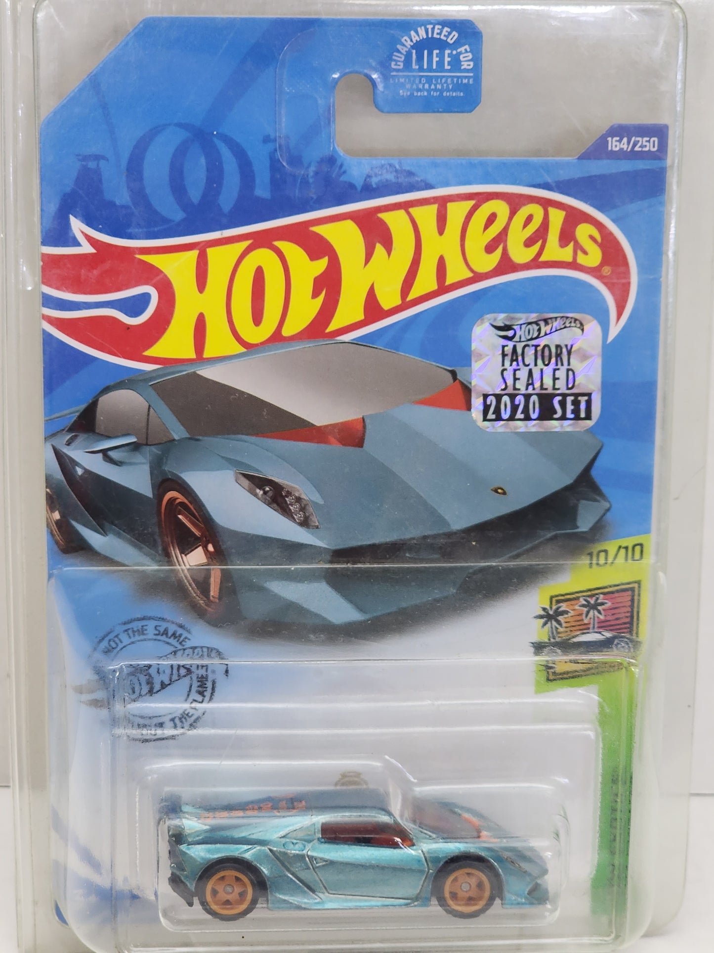 Hot wheels  2020 factory sealed Lamborghini Sesto Elemento Super treasure hunt