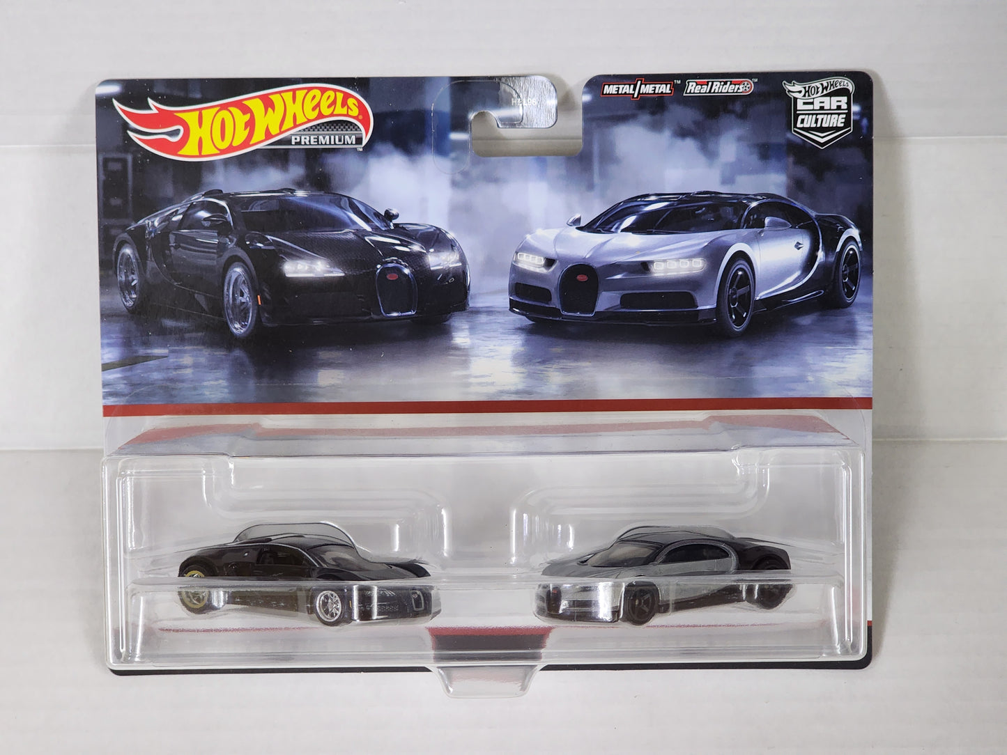 Hot Wheels Premium 1/64 2 Pack Bugatti Veyron 16 Bugatti Chiron