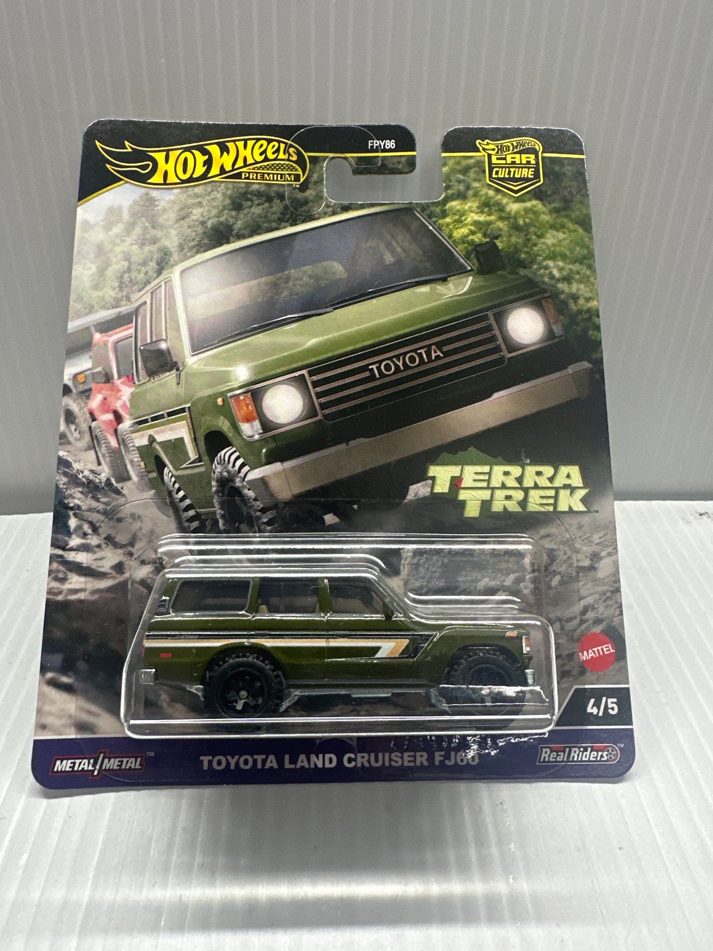 HOT WHEELS PREMIUM CAR CULTURE 2024 TERRA TREK - TOYOTA LAND CRUISER FJ60 #4/5