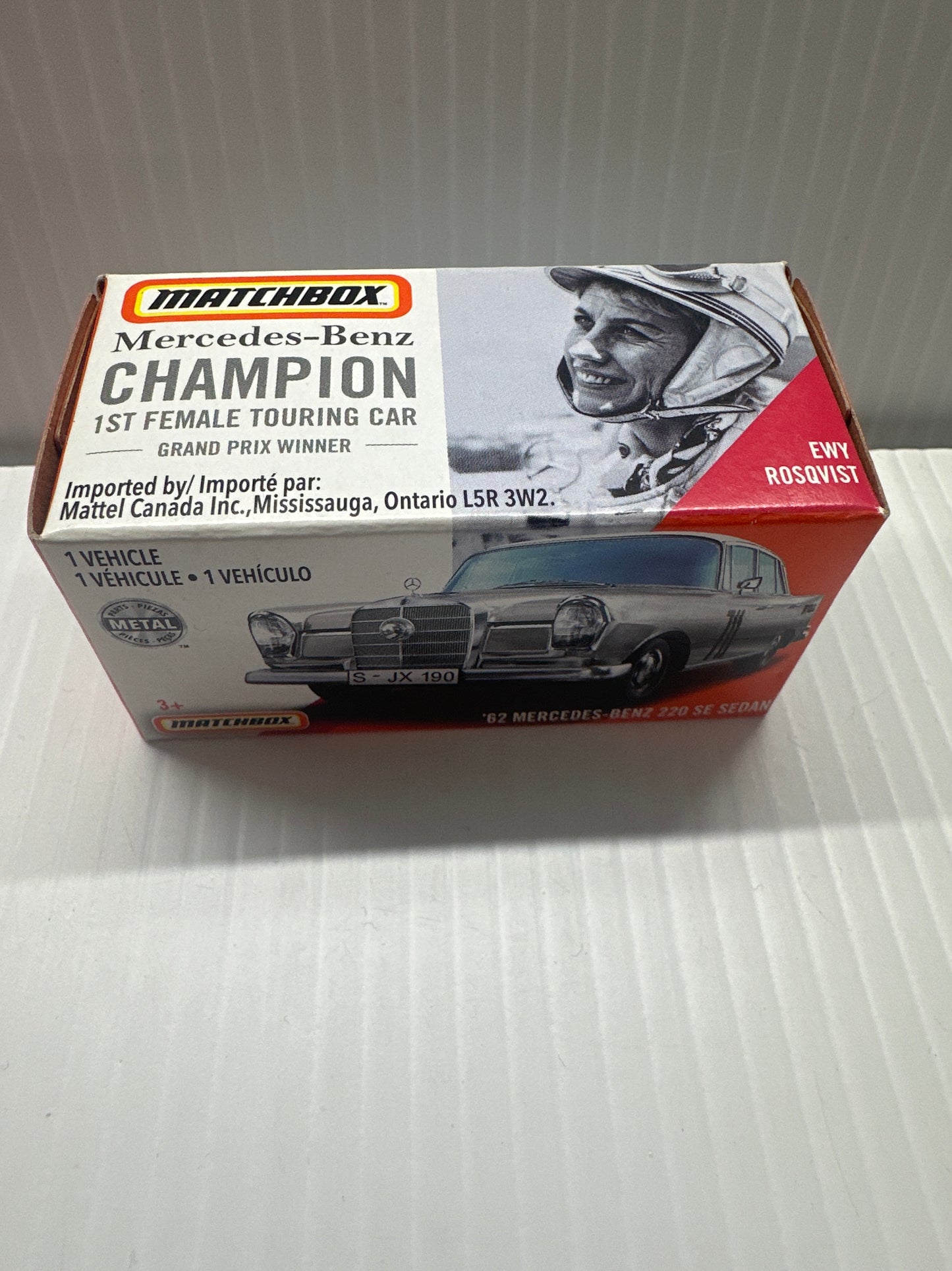 MATCHBOX POWER GRABS 62 MERCEDES BENZ 220SE EWY