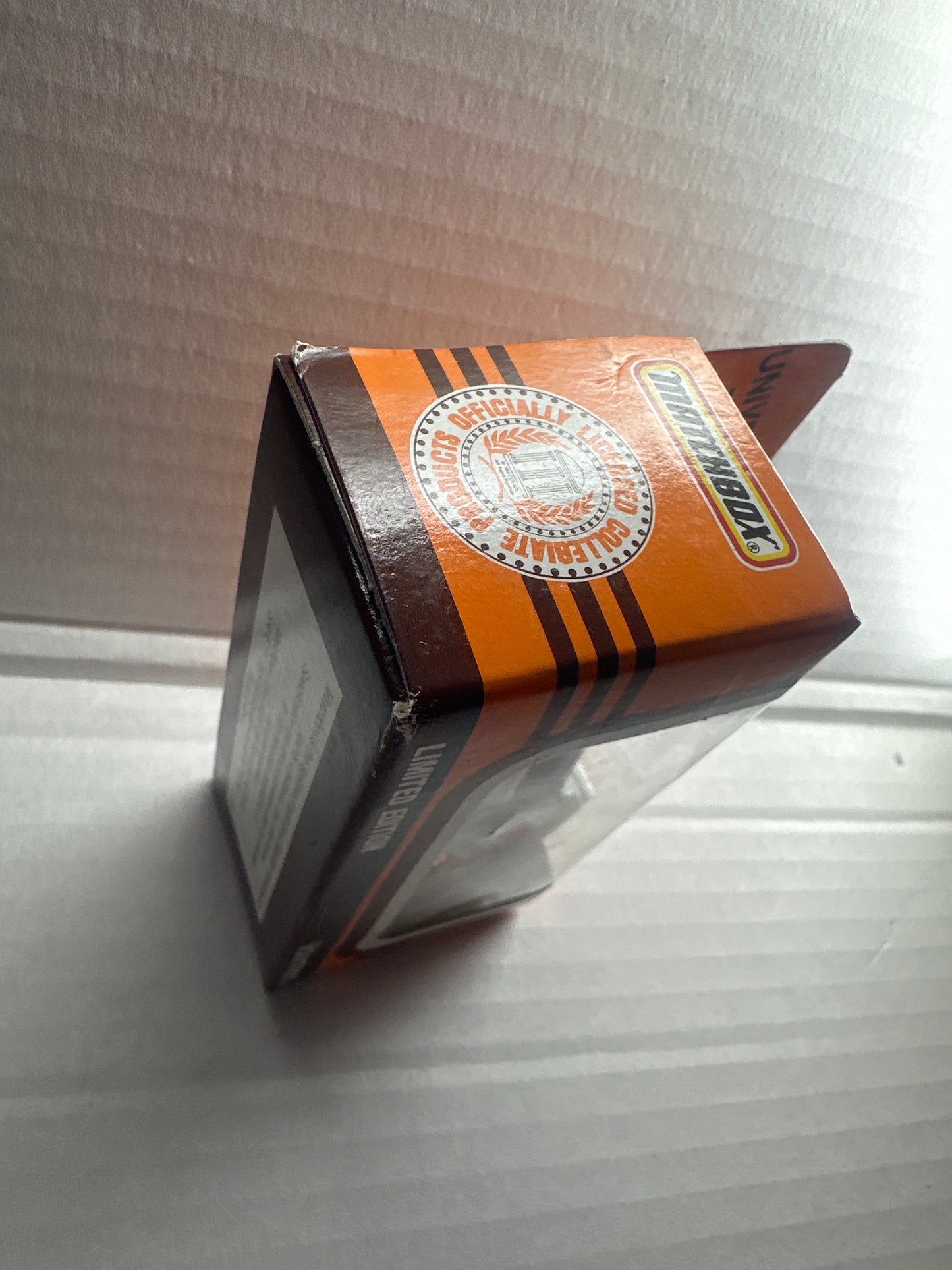 Matchbox White Rose Collectibles SF38 Model A Van "Tennessee Vols original box great condition