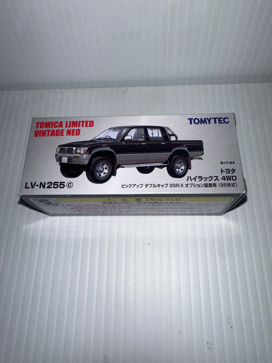 Tomica Limited Vintage Neo LV-N255 Toyota HILUX 4WD pickup
