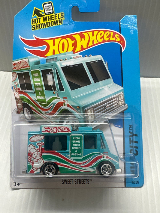 2014 Hot Wheels HW City SWEET STREETS