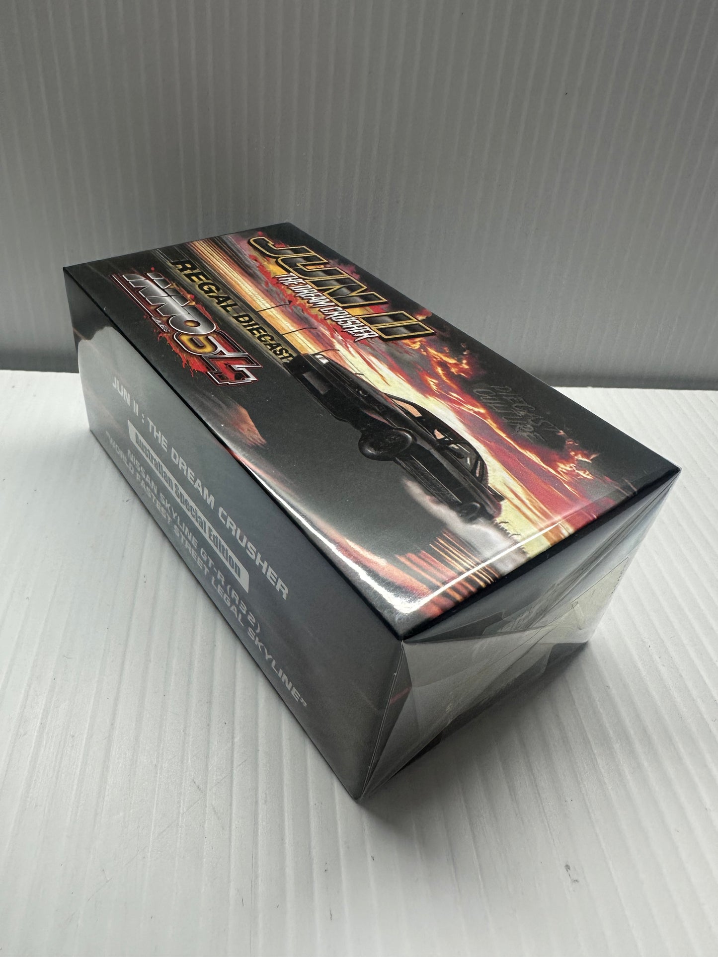 Inno64 model JUN II The Dream Crusher" Nissan Skyline GT-R R32
