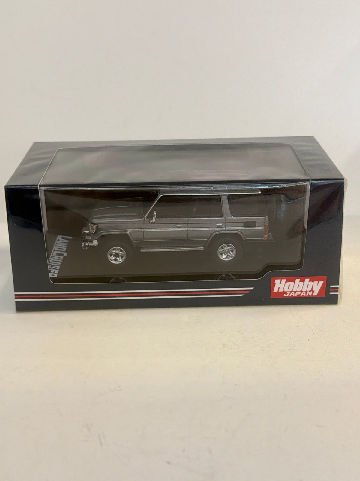 Hobby Japan 1.64 Toyota Landcruiser 70 Zx 4 door 2001