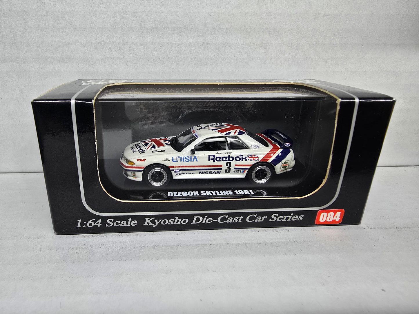 Koyosho 
1/64
Nissan Skyline GT-R R32 
Reebok Skyline 1991