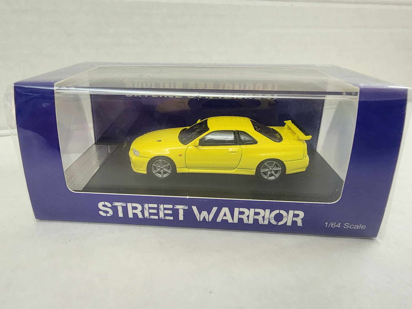 Street Warrior 1/64 Nissan Skyline Gtr r34 Yellow