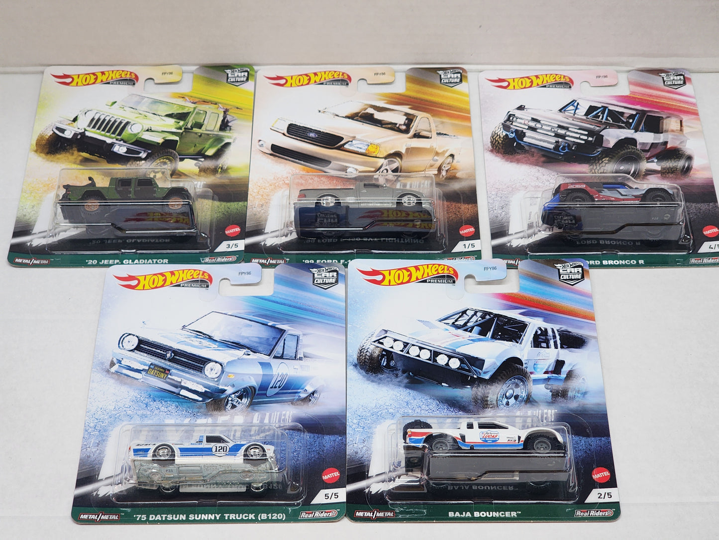 Hot wheels Premium Hyper Haulers complete set of 5