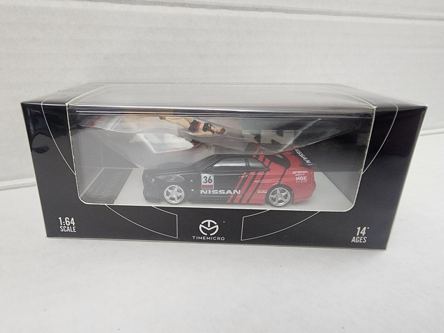 Timemicro 1/64 Nissan skyline Lbwk Lb-Er34 opening hood and figure Advan  black and Red