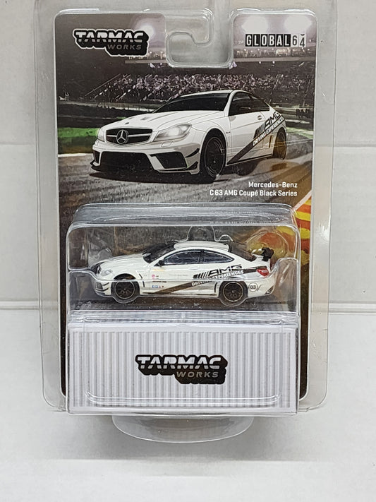 Tarmac Works 1:64 Mercedes-Benz C63 AMG Coupe Black Series White