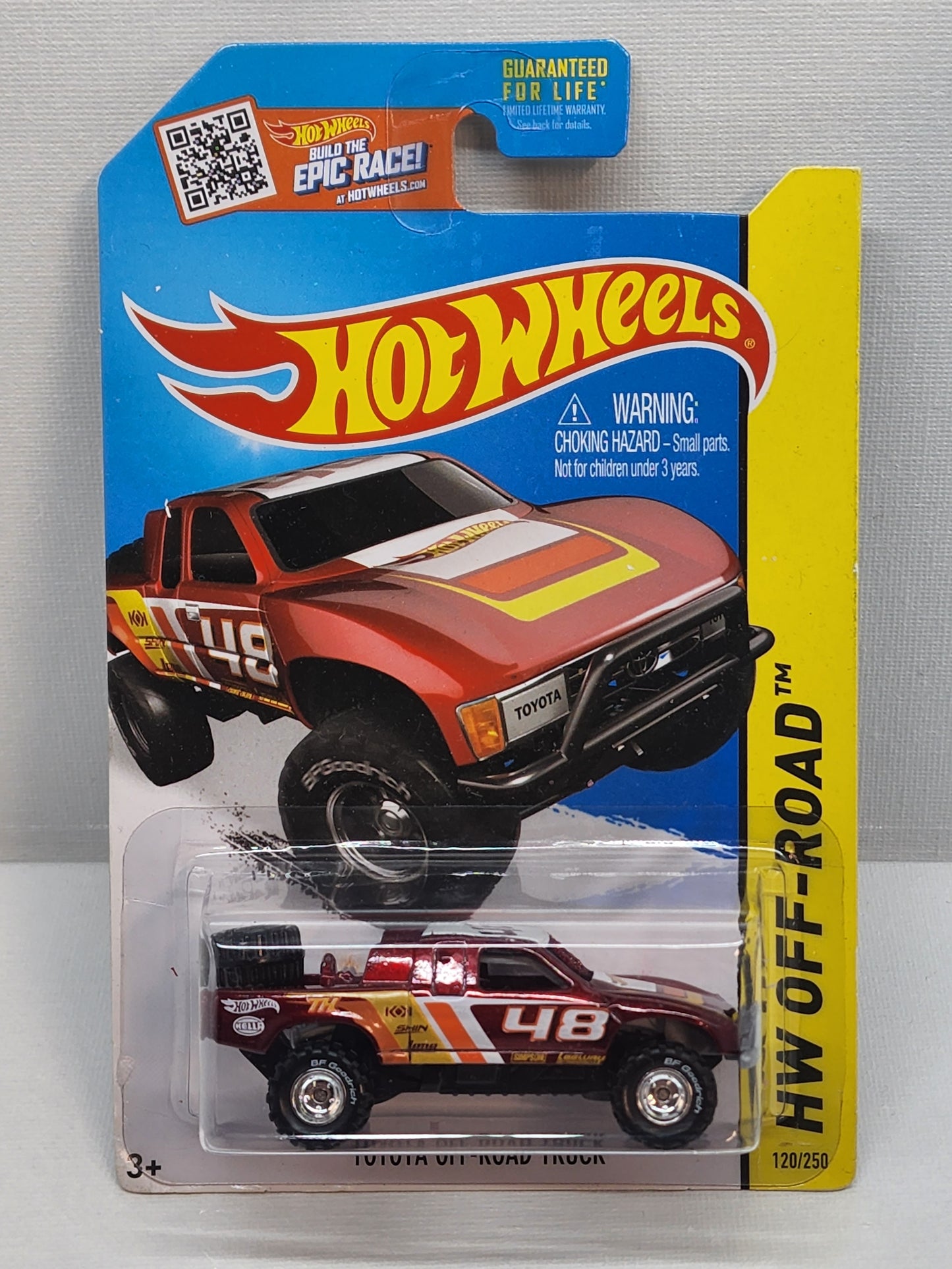 Hot wheel 2015 toyota off road super treasure hur