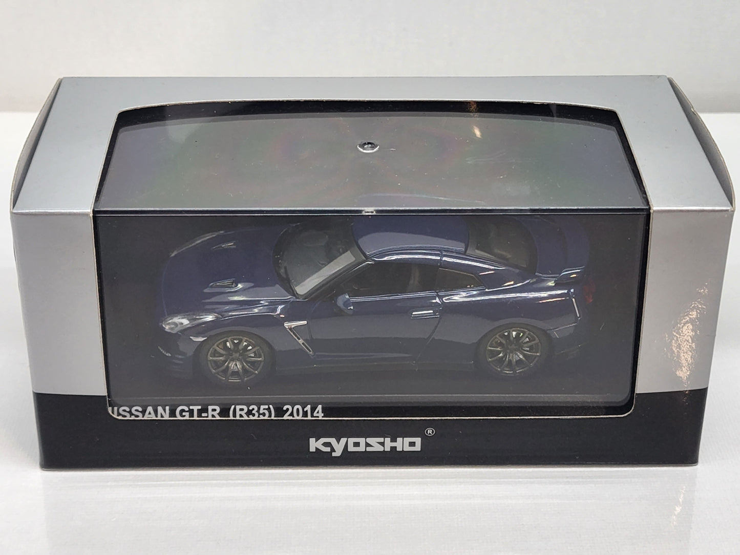 Kyosho 1/43 Nissan Gtr 2014 R35