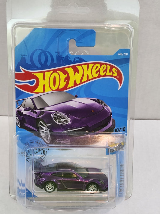 Hot wheels 

Super treasure hunt 

2019

Factory sealed

Porsche 911 gt3 Rs 