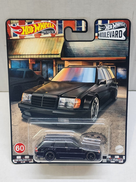 Hot wheels 

Premium 

Boulevard 

Mercedes Benz AMG E36 Estate SE

 