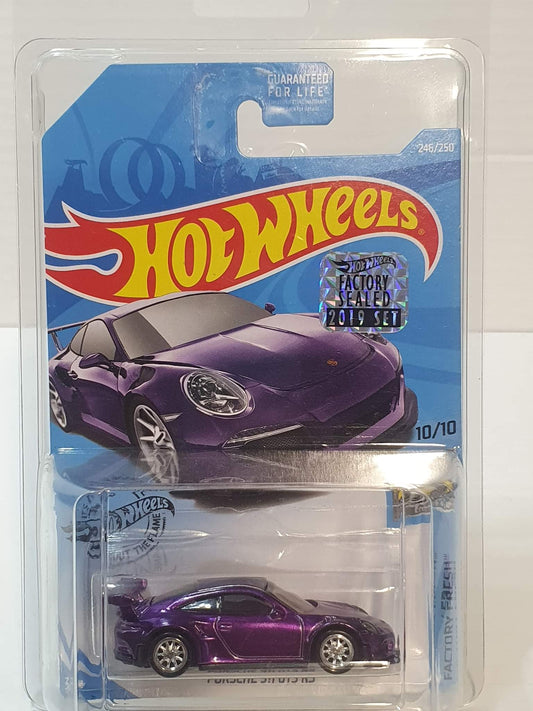 Hot wheels Porsche 911 Gt3 Rs Super Treasure Hunt factory sealed